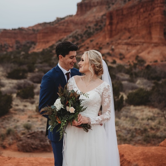 Wedding Dress NWT - Picture 4 of 8